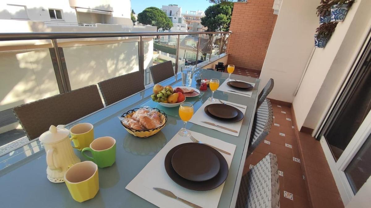 Of 2bdr With Excellent Location Apartment Benalmadena