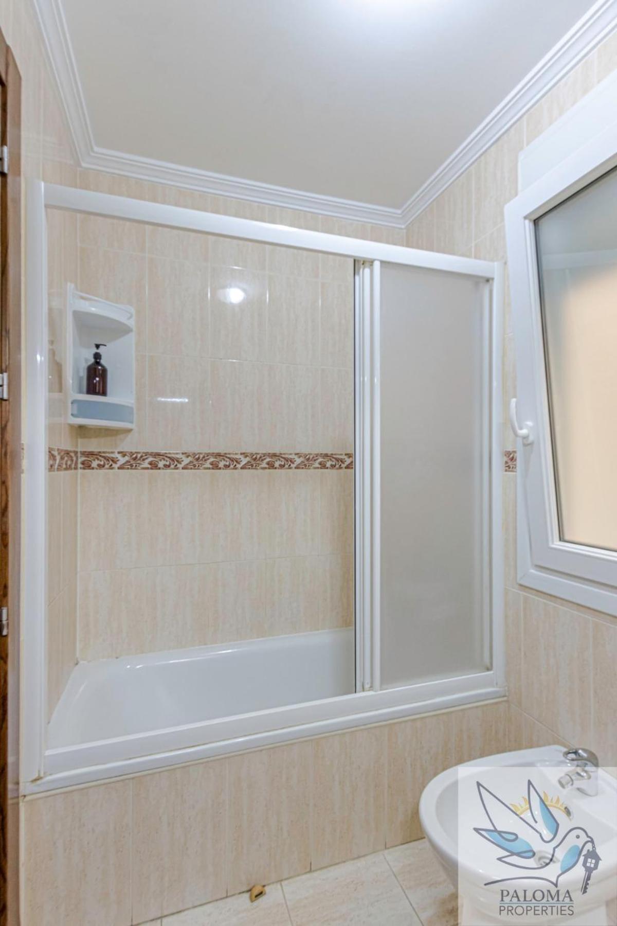 Apartment Of 2bdr With Excellent Location *